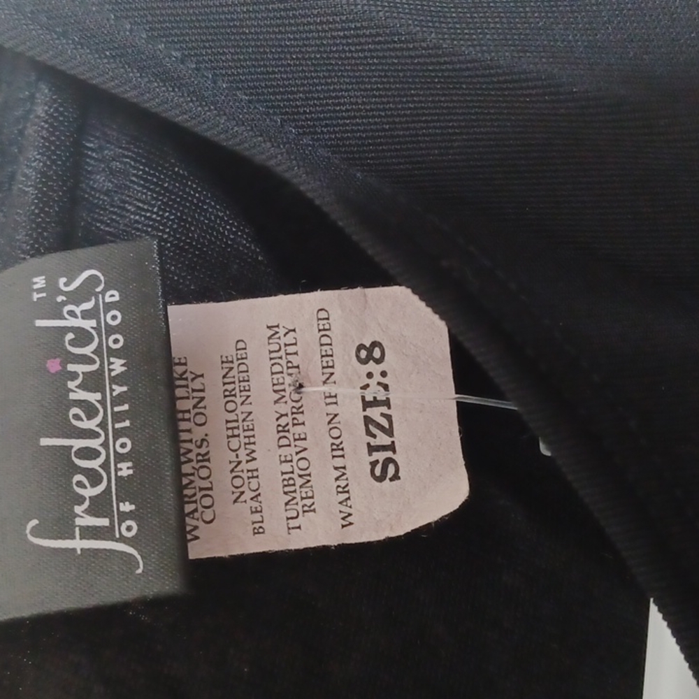 ✨ Vintage Y2K Frederick’s of Hollywood Black Maxi Dress ✨ - Picture 4 of 8